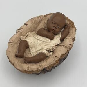 Martha Holcombe All God’s Children “PRESHUS” Figurine Baby In Basket #38 1989